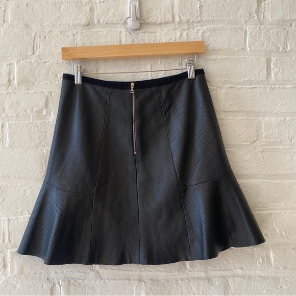 Sandro || Perforated Lamb Leather Flutter Mini Skirt Black 2 - Picture 4 of 9